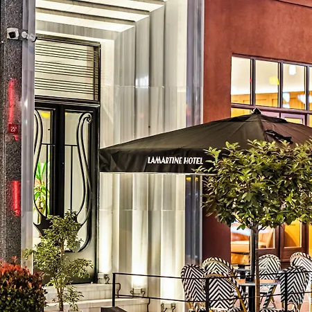 Lamartine 4*
