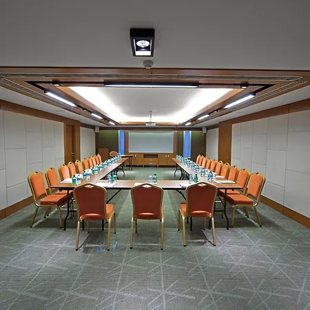 Lamartine מלון 4*